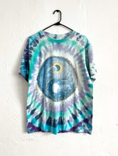 Load image into Gallery viewer, Vintage 90s Blue and Purple Tie Dyed Dolphin Yin Yang Tee
