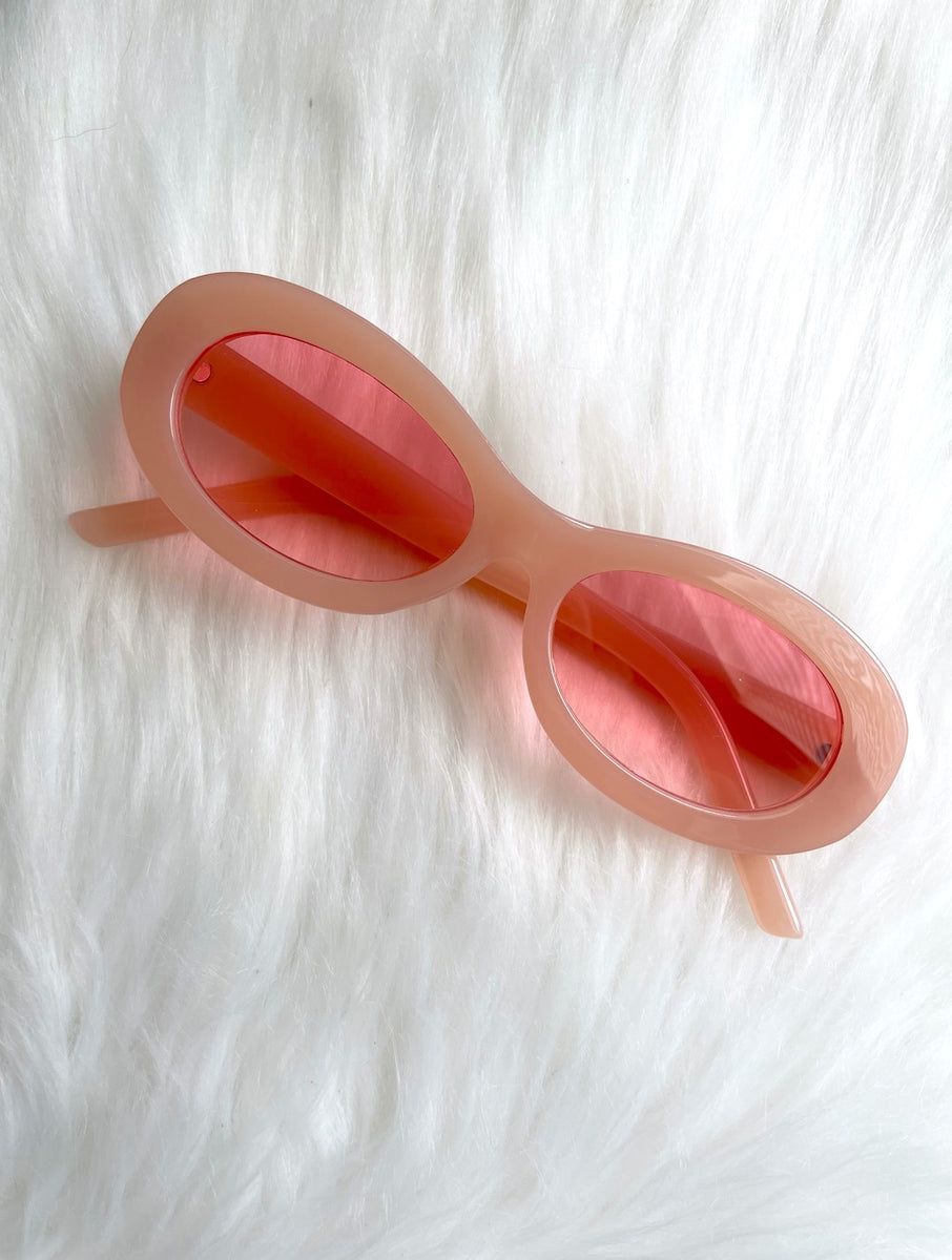 Skinny Oval Pink Tinted Sunglasses – Total Recall Vintage display picture 1