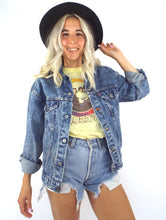 Load image into Gallery viewer, Vintage 90s Faded Dark Wash Levi's Denim Jacket