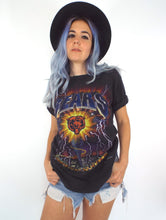 Load image into Gallery viewer, Vintage 90s Chicago Bears Lightning Tee