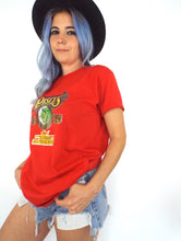 Load image into Gallery viewer, Vintage 70s Funny Red Pisces Zodiac Sign Tee