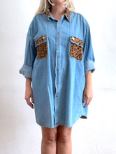 Load image into Gallery viewer, Vintage 90s Rhinestone Leopard Print Detail Denim Shirtdress