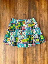 Load image into Gallery viewer, Vintage 70s High-Waisted Colorful Floral Print Print Skort -- Size 25