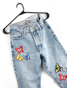 Vintage Y2K Light Wash Tommy Hilfiger Butterfly Jeans -- Size 28