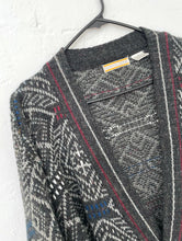 Load image into Gallery viewer, Vintage 90s Grey Printed Cozy Knit Cardigan