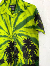 Load image into Gallery viewer, Vintage Y2K Lime Green Tie Dye Palm Tree Design Button Down Top