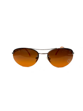 Load image into Gallery viewer, Vintage Y2K Brown Ombre Rhinestone Heart Aviator Sunglasses