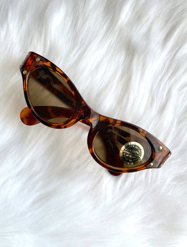 Vintage Gold Stud Tortoiseshell Cat-Eye Sunglasses Retro