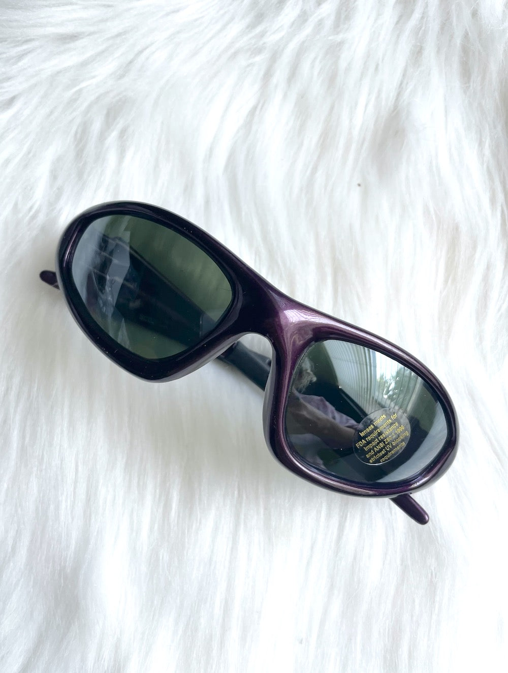 Vintage Y2K Dark Purple Wraparound Sunglasses โ Total Recall Vintage