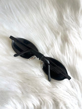 Load image into Gallery viewer, Vintage Y2K Matte Black Oval Dark Tinted Sunglasses Club Rave 2000s