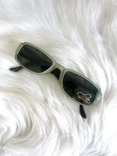 Load image into Gallery viewer, Vintage Y2K Frosted Green and Black Rectangular Sunglasses
