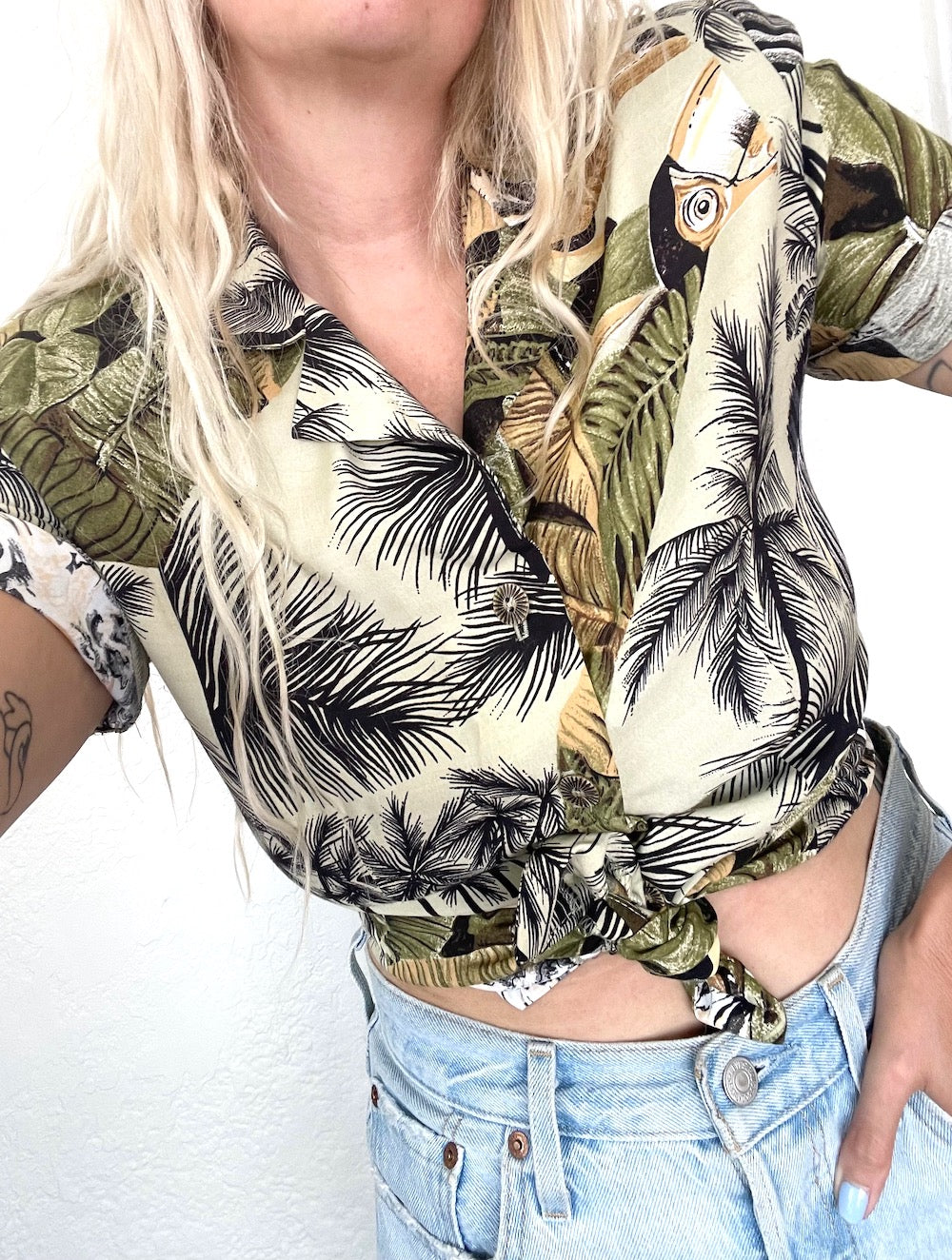 Vintage 70s Safari Print Button Down Top Tropical Blouse Crop Top