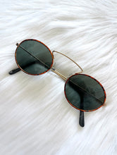 Load image into Gallery viewer, Vintage 90s Round Tortoiseshell and Gold Sunglasses