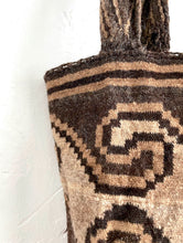 Load image into Gallery viewer, Vintage Brown Wave Design Thick Woven Bucket Purse