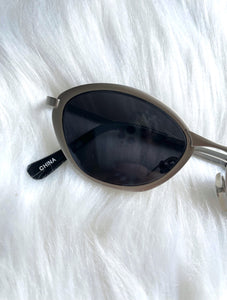 Vintage 90s Retro Dark Silver Metal Sunglasses