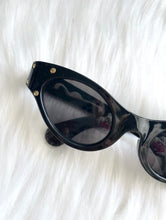 Load image into Gallery viewer, Vintage Gold Stud Black Cat-Eye Sunglasses 80s Retro