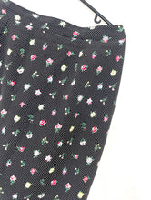 Load image into Gallery viewer, Vintage Floral Polkadot Print High-Waisted Skirt -- Size Medium/Large