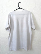 Load image into Gallery viewer, Vintage 90s Cleveland Browns Helmet Tee NFL Retro Football Sports