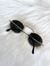 Load image into Gallery viewer, Vintage 90s Round Tortoiseshell and Gold Sunglasses