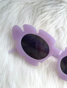 In Bloom Purple Flower Sunglasses Retro Round 60s
