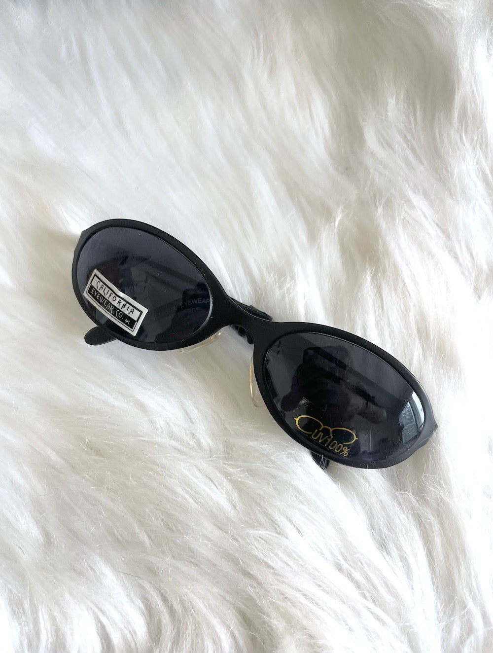 Vintage Y2K Matte Black Oval Dark Tinted Sunglasses Club Rave 2000s