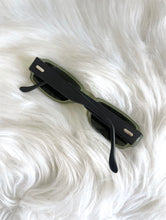 Load image into Gallery viewer, Vintage Y2K Frosted Green and Black Rectangular Sunglasses