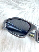 Load image into Gallery viewer, Vintage Y2K Silver and Reflective Blue Wraparound Sunglasses Rave
