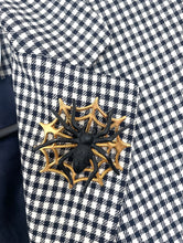 Load image into Gallery viewer, Vintage 90s Gold Halloween Spider Pin Spooky