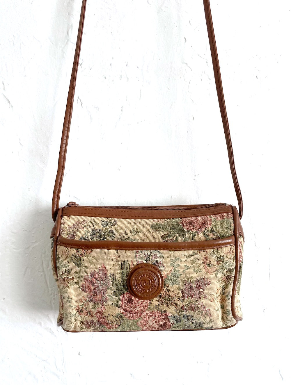 Vintage Tapestry Style Floral Print Crossbody Bag
