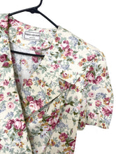 Load image into Gallery viewer, Vintage 80s Cabbage Rose Print Peplum Top