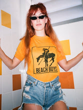 Load image into Gallery viewer, Vintage 70s Gold and Black Beach Boys Tee