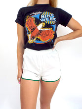 Load image into Gallery viewer, Vintage 70s High-Waisted White and Kelly Green Gym Shorts -- Size Small