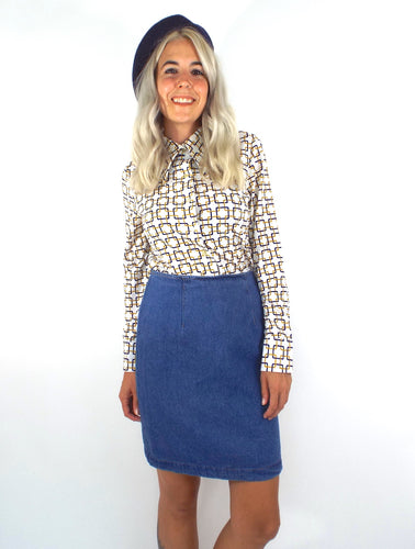 Vintage 70s Retro Printed Button Down Blouse