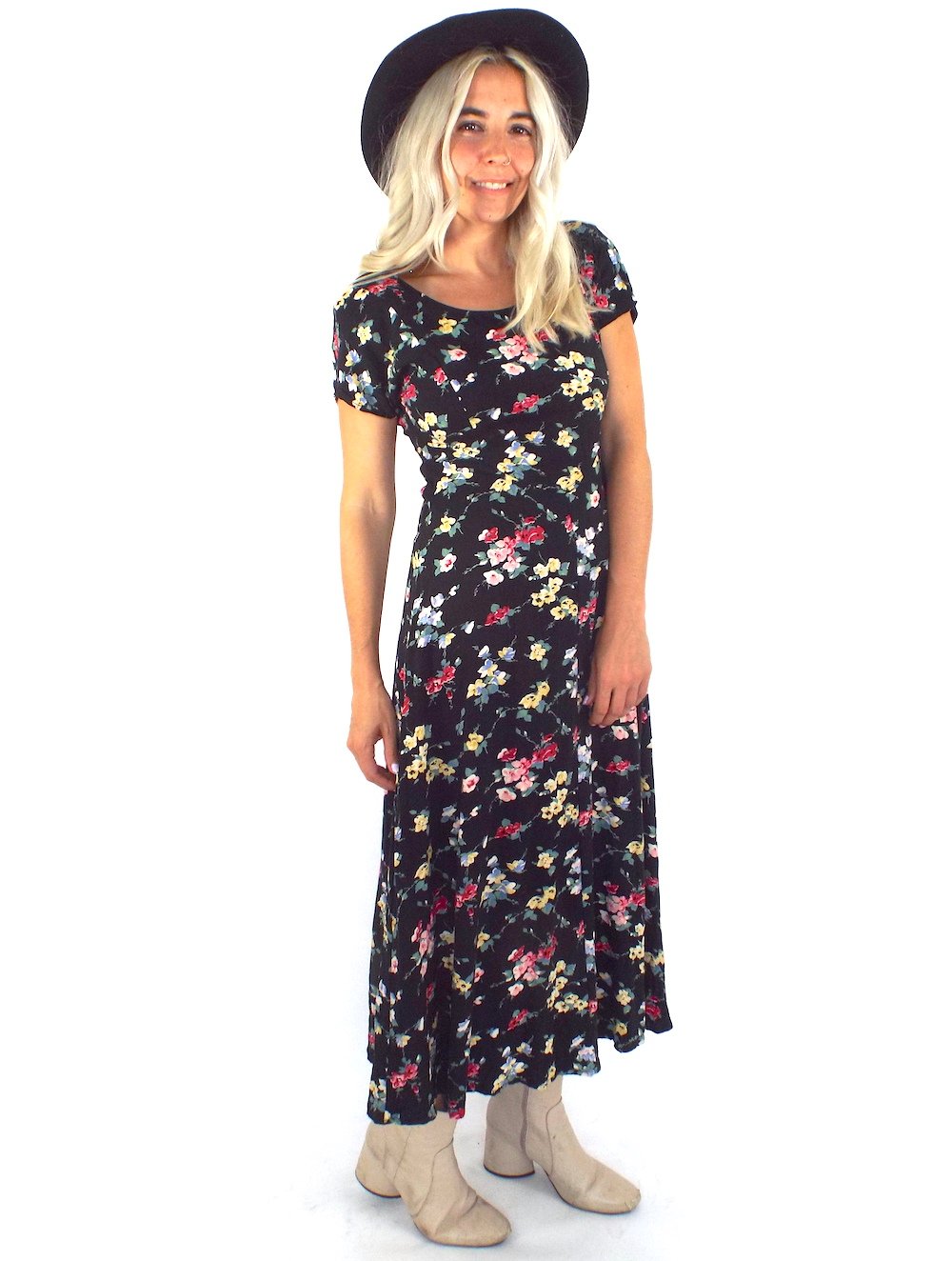 Vintage 90s Floral Print Maxi Dress Total Recall Vintage Vintage 90s Floral Print Maxi Dress Total Recall Vintage