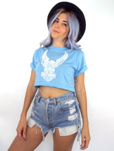 Load image into Gallery viewer, Vintage 80s Harley-Davidson Baby Blue and White Eagle Cropped Tee