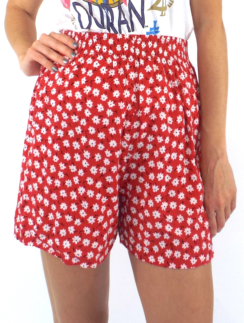 Vintage 90s High-Waisted Red Floral Print Soft Shorts
