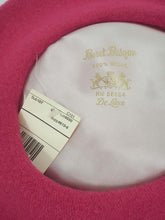 Load image into Gallery viewer, Pink vintage beret