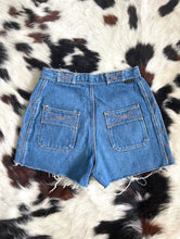 Load image into Gallery viewer, Vintage 70s Wrangler Medium Wash High-Waisted Denim Cut-Off Shorts -- Size 28