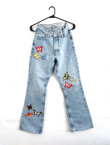 Vintage Y2K Light Wash Tommy Hilfiger Butterfly Jeans -- Size 28