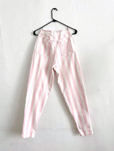 Load image into Gallery viewer, Vintage 90s Baby Pink and White High Waist Mom Jeans -- Size 26