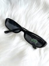 Load image into Gallery viewer, Vintage Y2K Skinny Square Black Sunglasses