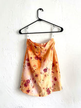 Load image into Gallery viewer, Vintage 90s Orange Floral Print Mini Skirt - Size 28