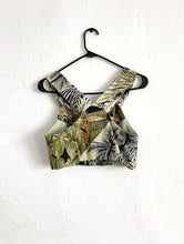 Load image into Gallery viewer, Vintage 70s Tropical Print Button Down Crop Top