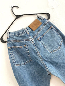 Vintage 90s Medium Wash Calvin Klein High Waist Mom Jeans -- Size 28