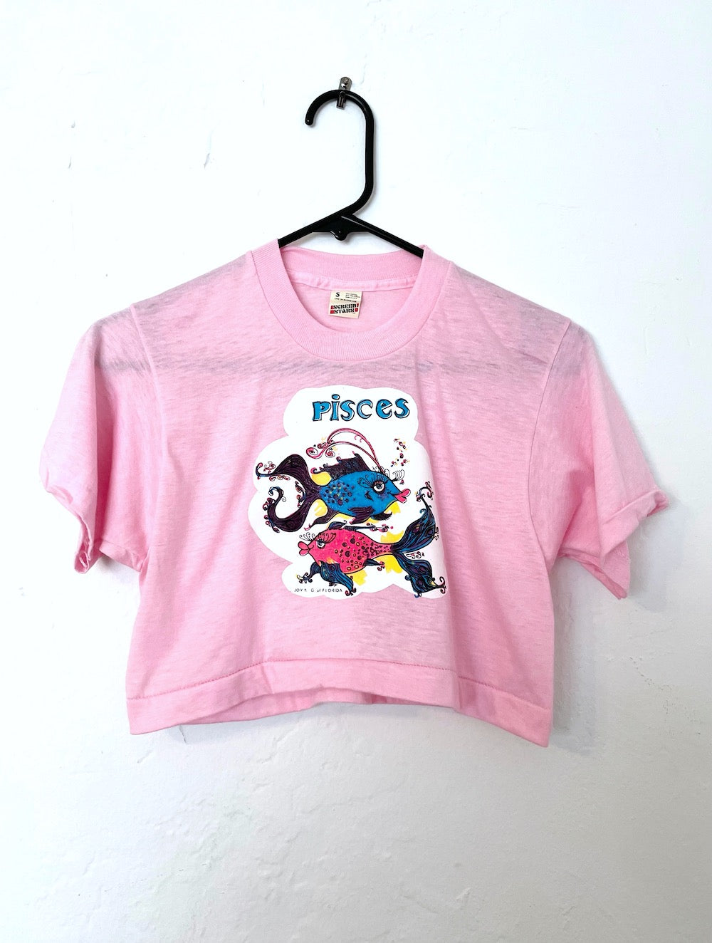 Vintage 70s Pisces Baby Pink Cropped Tee