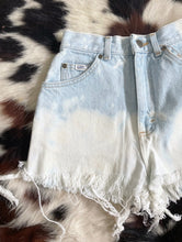 Load image into Gallery viewer, Bleached Out Vintage High-Waist Cheeky Denim Shorts -- Size 25