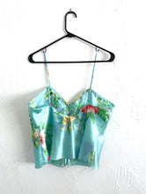 Load image into Gallery viewer, Vintage Silky Baby Blue Tropical Floral Print Tank